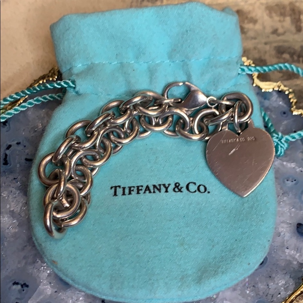 TIFFANY & CO. HEART BRACELET 925 STERLING SILVER